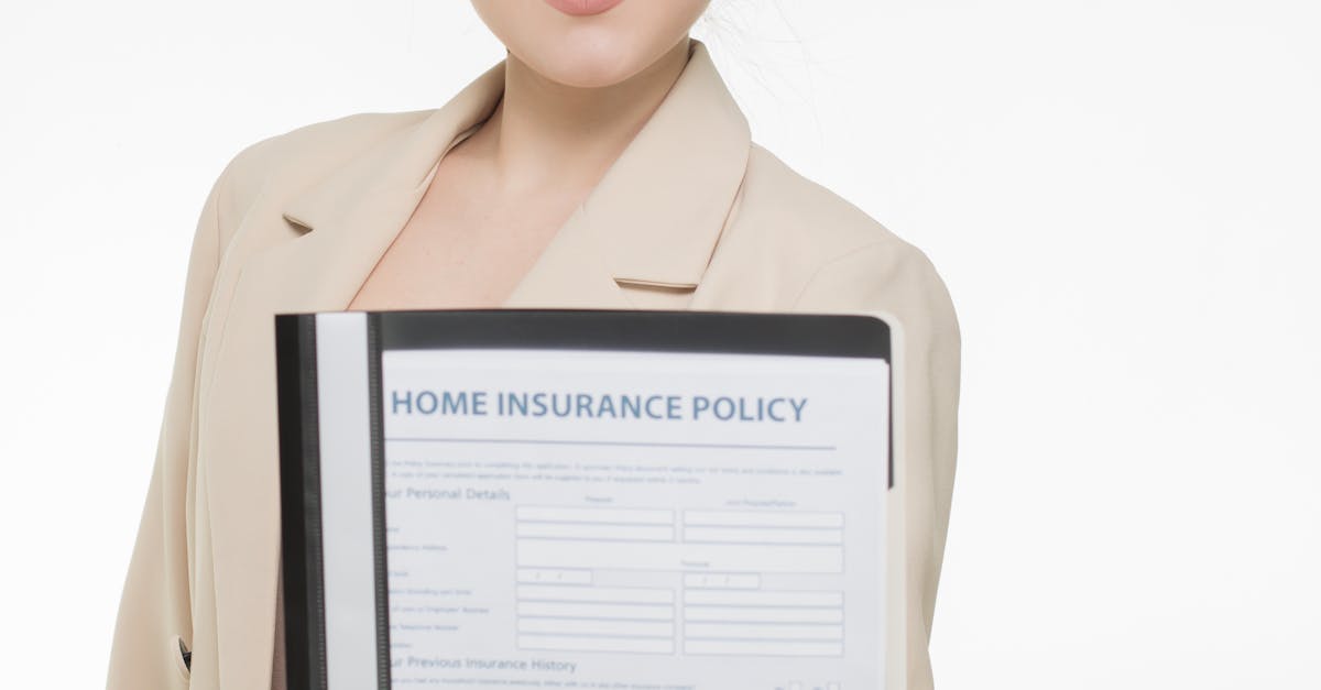 How Brokers Provide Tailored Insights for Your Insurance Needs