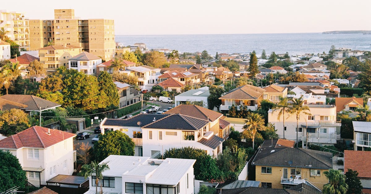Why Using a Broker Can Save You Money on Insurance Coverage